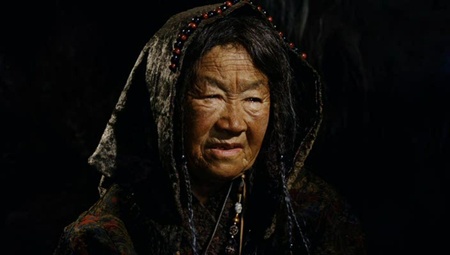 Кадр з фільму "Келін"