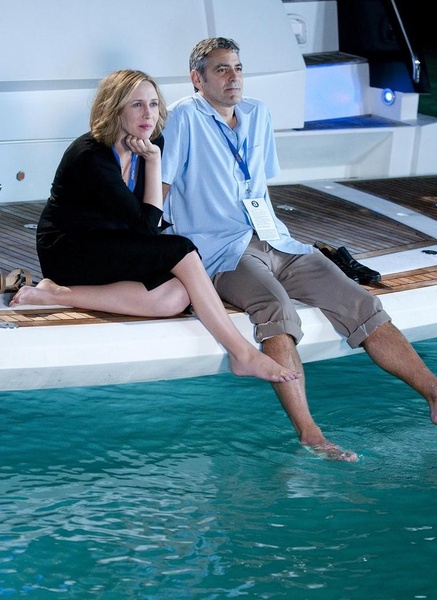 Кадр з фільму "Вище неба"