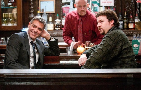 Кадр з фільму "Вище неба"