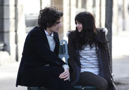 Кадр з фільму "Гарнюня"